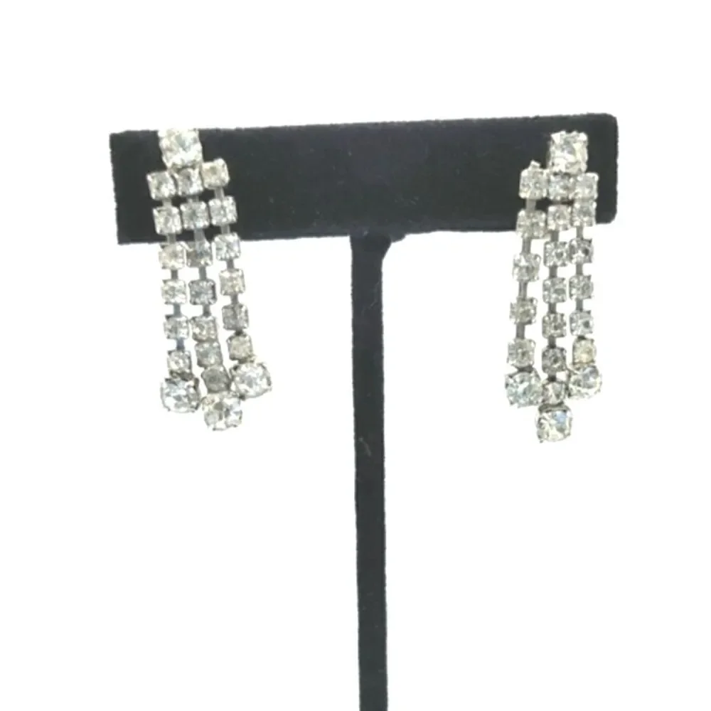 Vintage Chandelier rhinestone dangle earrings